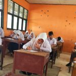 7 Fakta Mengejutkan tentang Ujian Sekolah Anak SMP 2025 yang Wajib Diketahui Orangtua 7 Fakta Mengejutkan tentang Ujian Sekolah Anak SMP 2025 yang Wajib Diketahui Orangtua